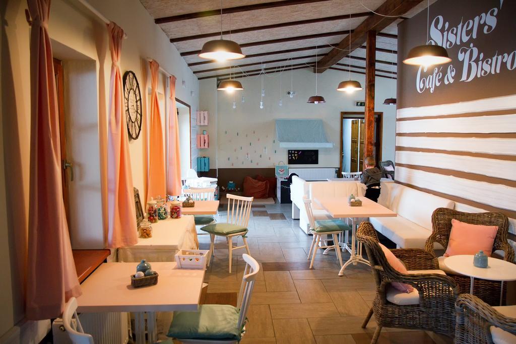 Hotel Camp Alpa Ostrovačice Zewnętrze zdjęcie